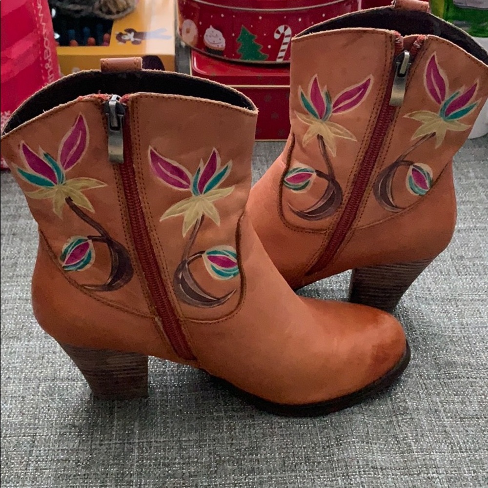 Leather Booties - Elite by Corky’s (FLORENCE) Sz7 - Picture 4 of 7
